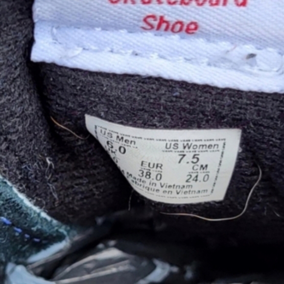 Vans Hi Top Skate Skateboard Old Skool Black Athletic Sneaker Women 7.5 Men 6 - Picture 6 of 11